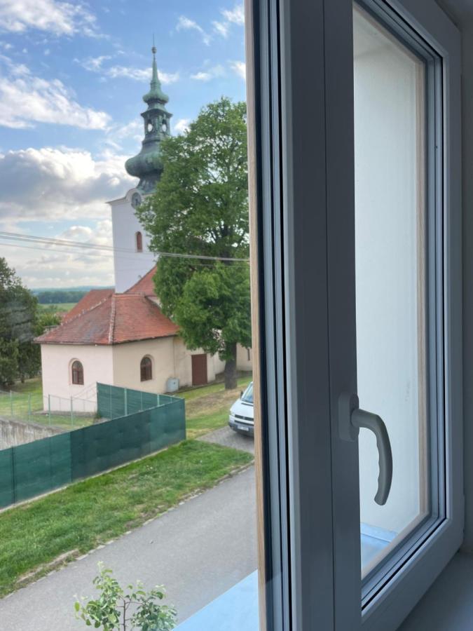 Kopr Apartment Přítluky Bagian luar foto